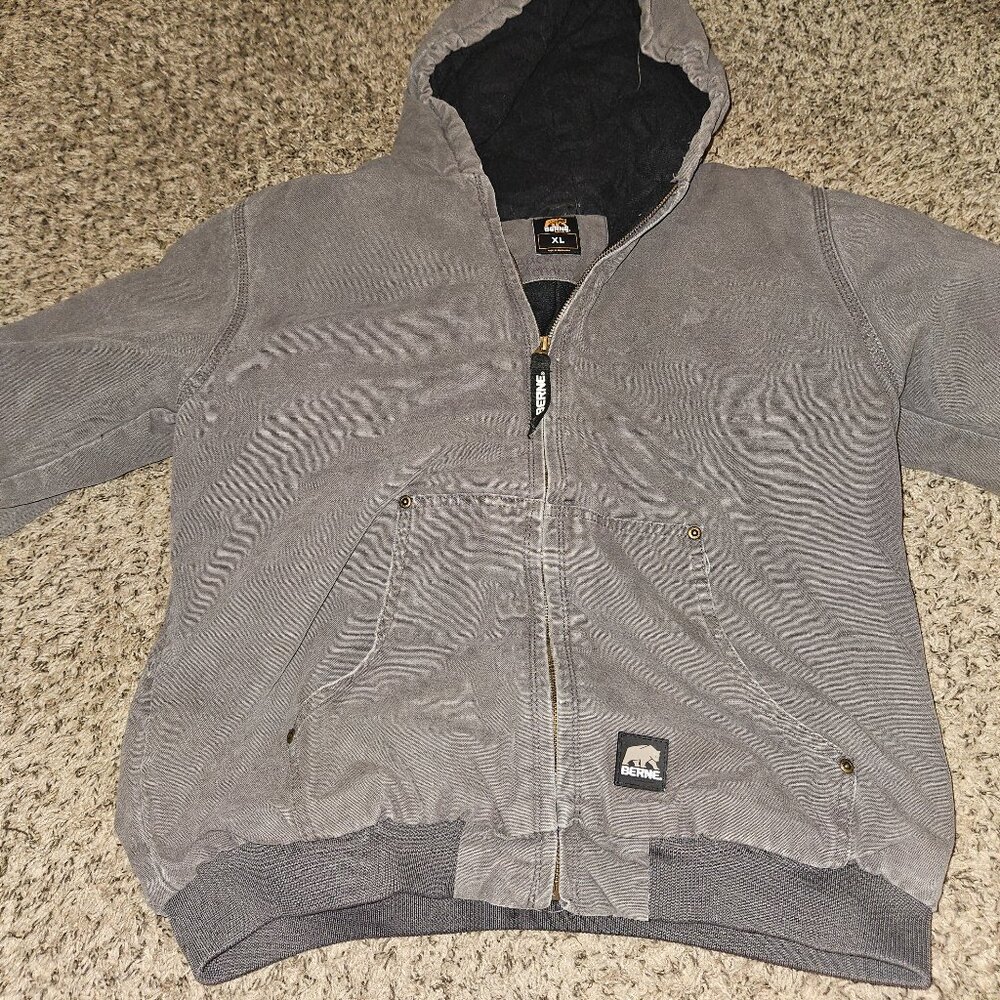 Xl Berne insulated jacket workwear YOUTH size